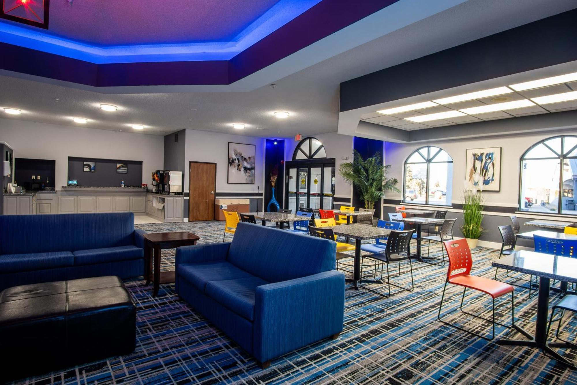 Coratel Inn And Suites By Jasper Eagan St Paul Airport & Mall Of America מראה חיצוני תמונה